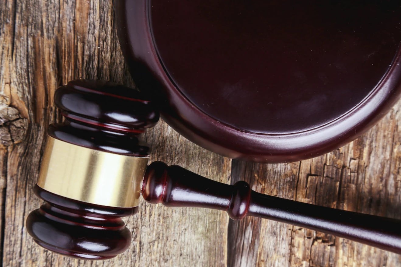 Civil Litigation Lawyer